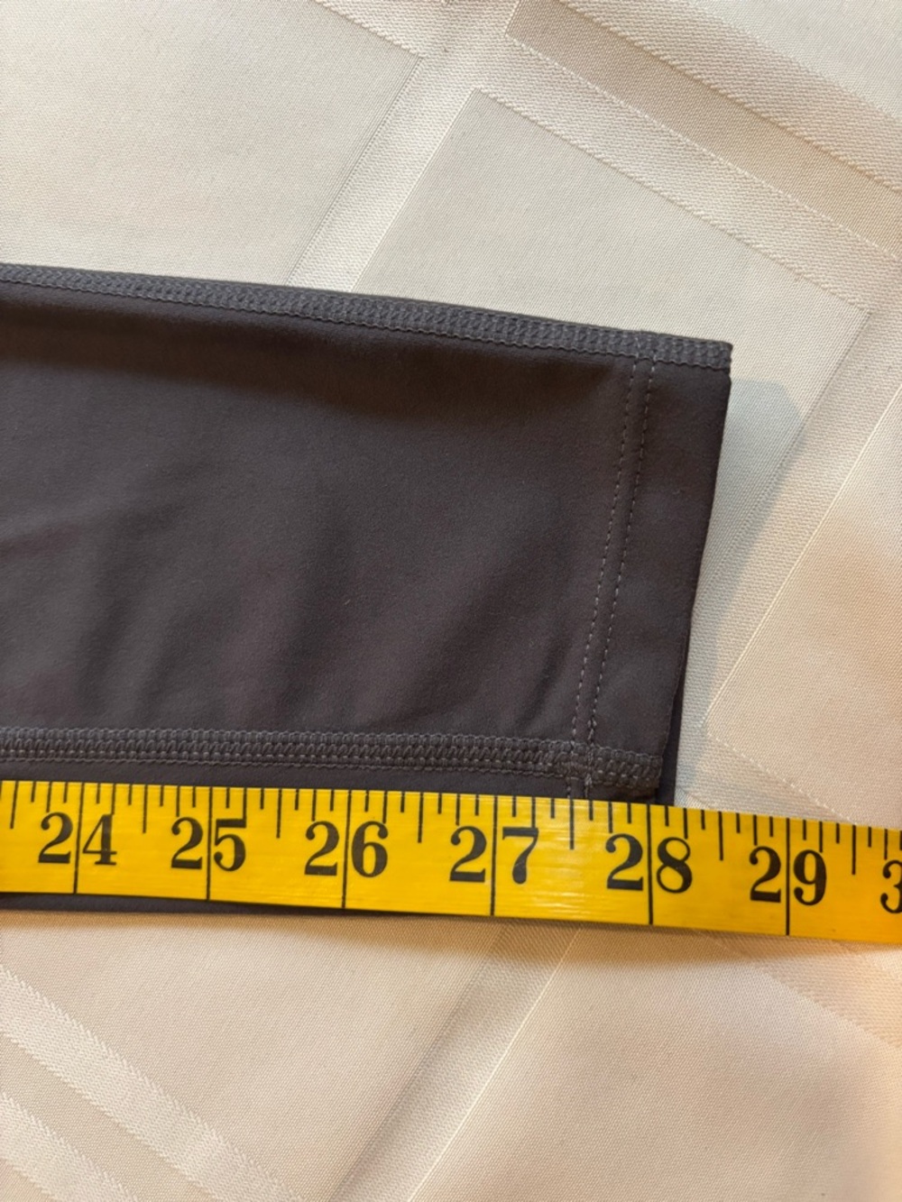 Halara Black High Waisted Scrunch Butt Leggings Pockets Size M Full Length P405 - Picture 7 of 7